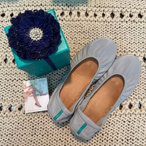 Tieks Women’s Flats in Cool Grey